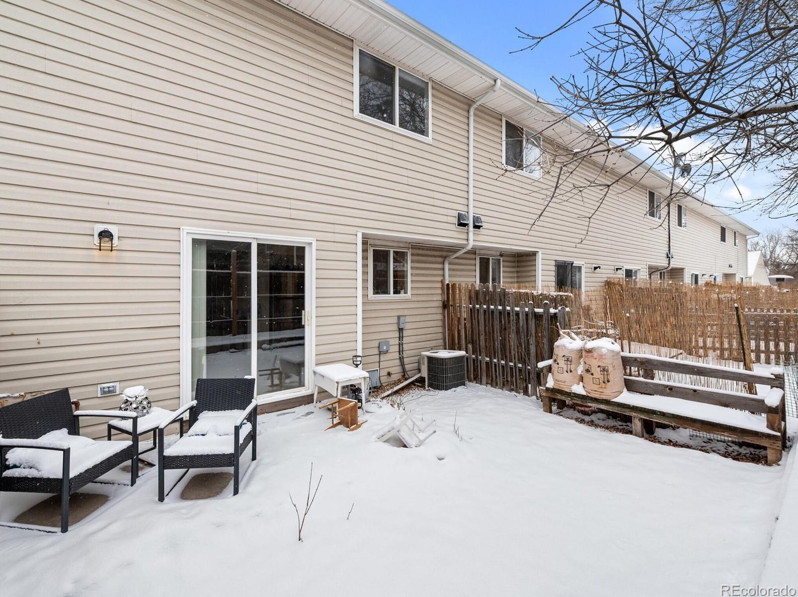 2162 Meadow Ct, Longmont CO  80501-1523 exterior