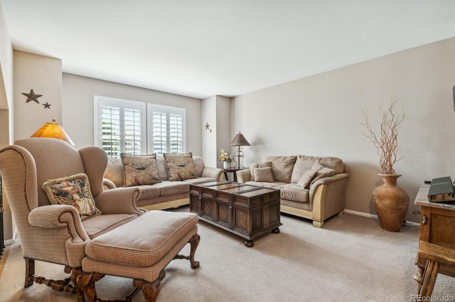 6027 Trailhead Rd, Littleton CO 80130-5327 exterior