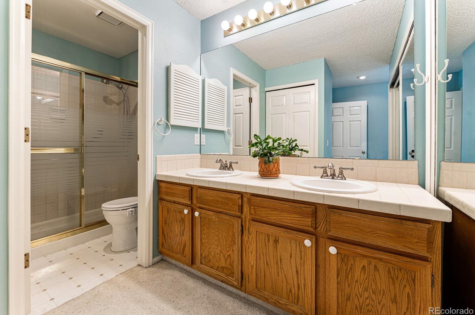 8234 High Ct, Littleton CO 80122-3673 exterior