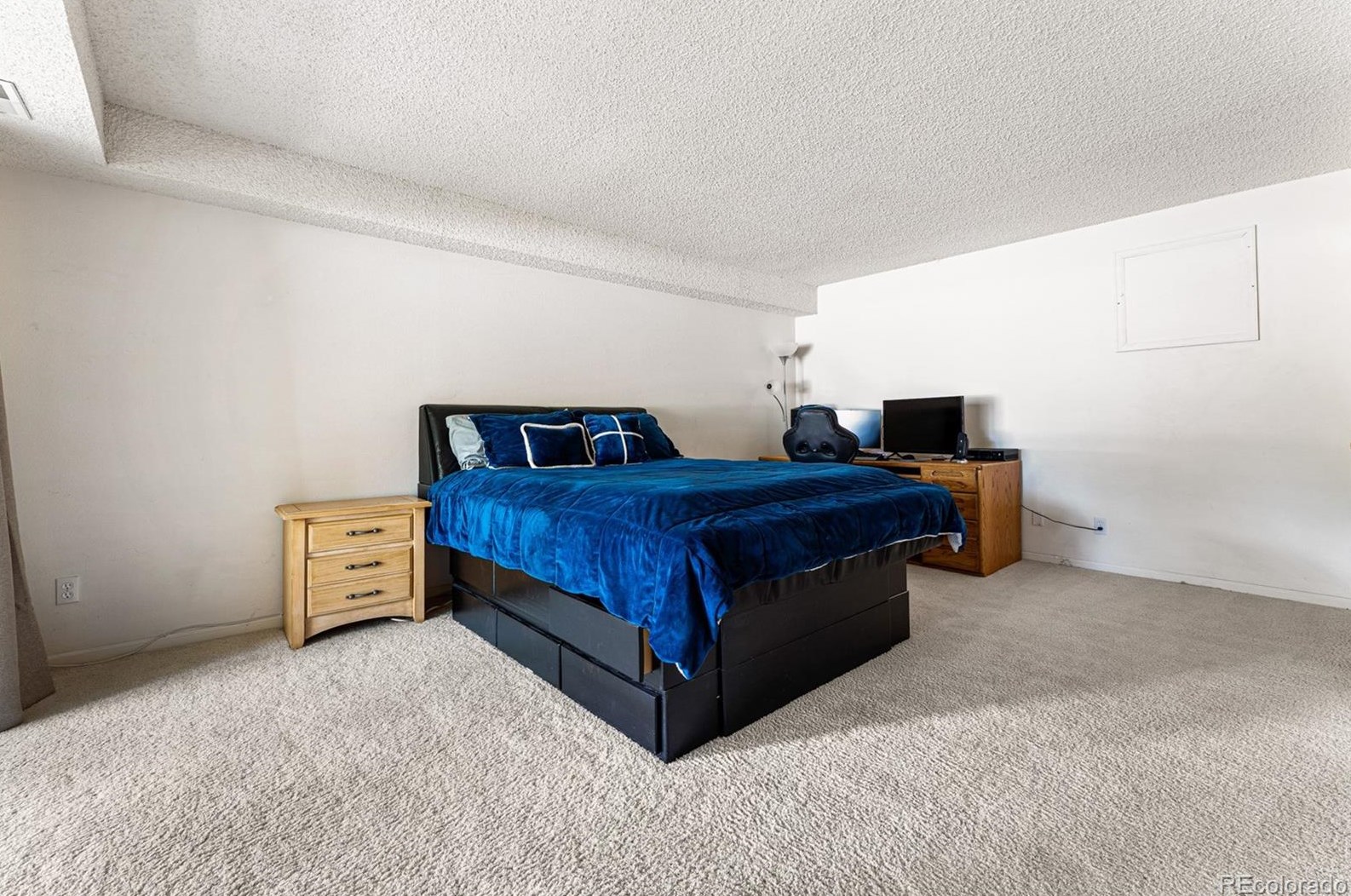 8234 High Ct, Littleton CO 80122-3673 exterior