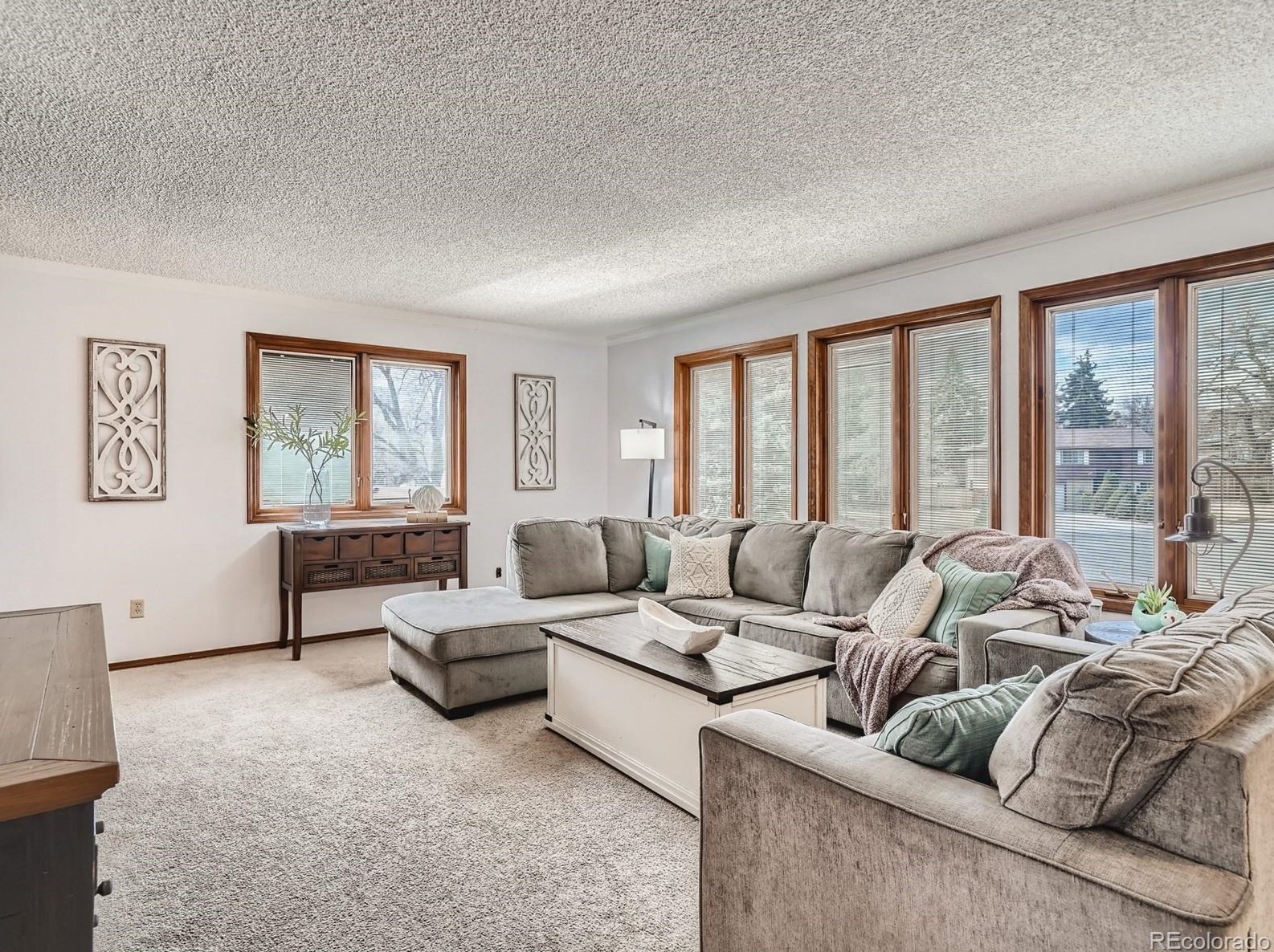 6950 Saulsbury St, Arvada CO  80003-3552 exterior