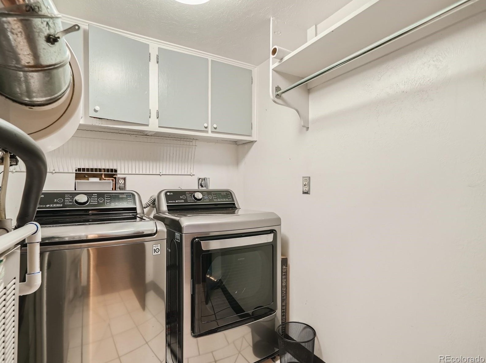 6950 Saulsbury St, Arvada CO  80003-3552 exterior