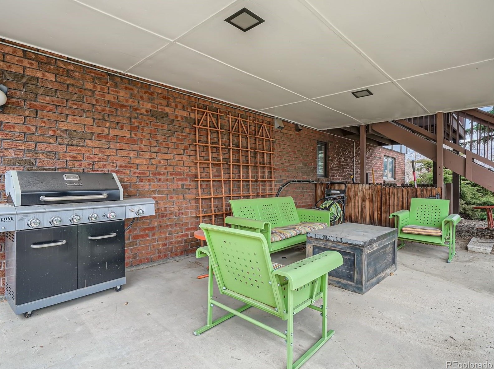 6950 Saulsbury St, Arvada CO  80003-3552 exterior