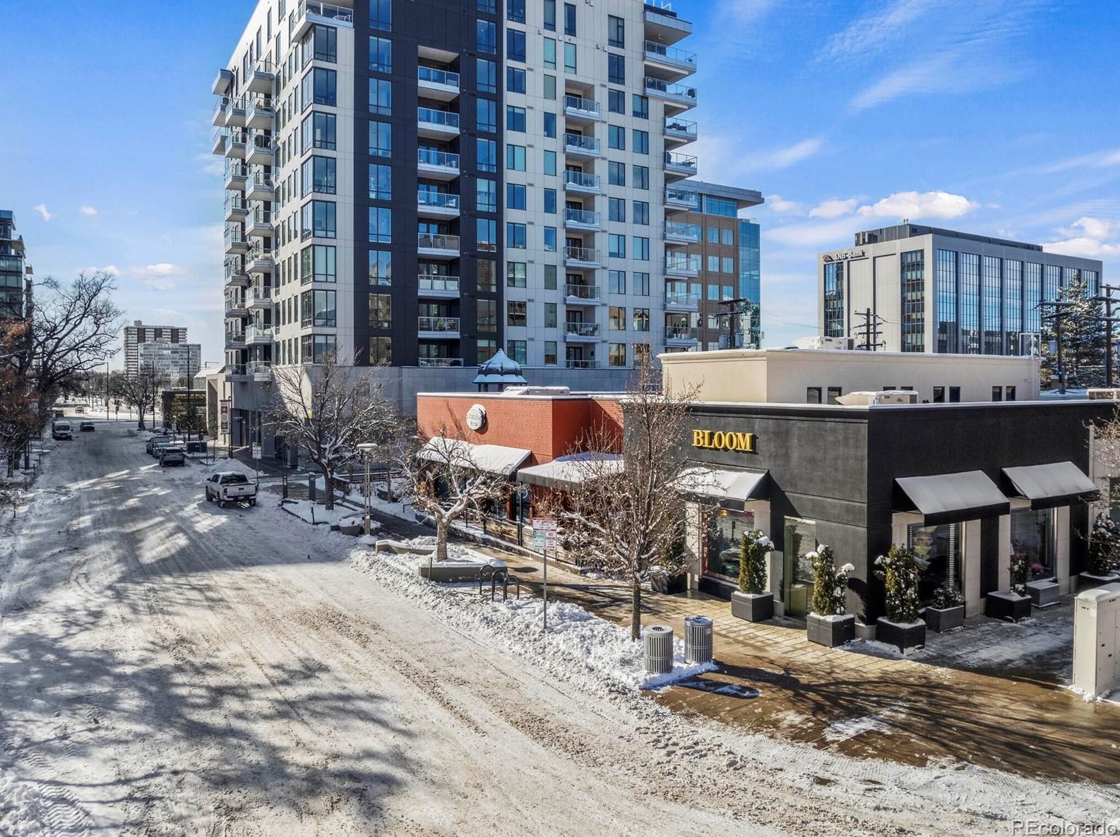 155 Steele St, Denver CO  80206-5207 exterior
