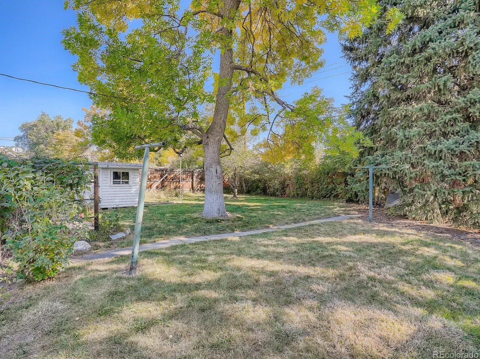 5158 Sherman St, Littleton CO 80121-8034 exterior