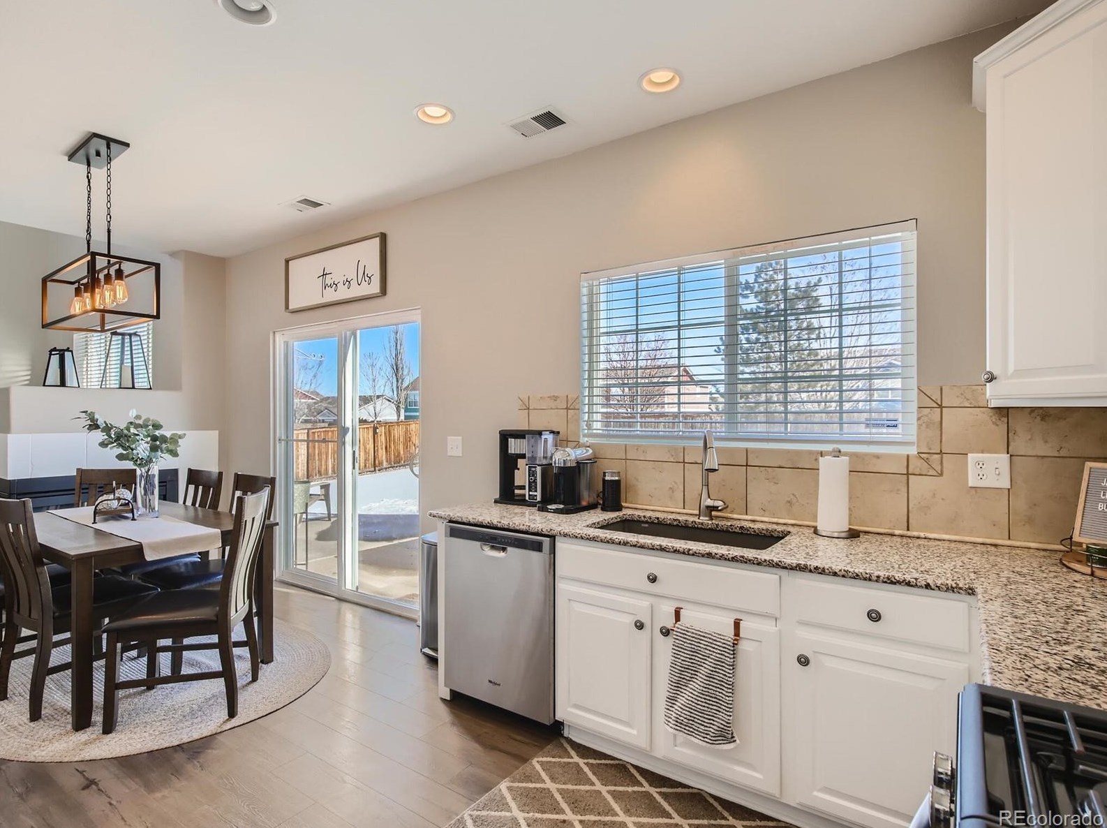 192 Peabody St, Castle Rock CO  80104-8812 exterior