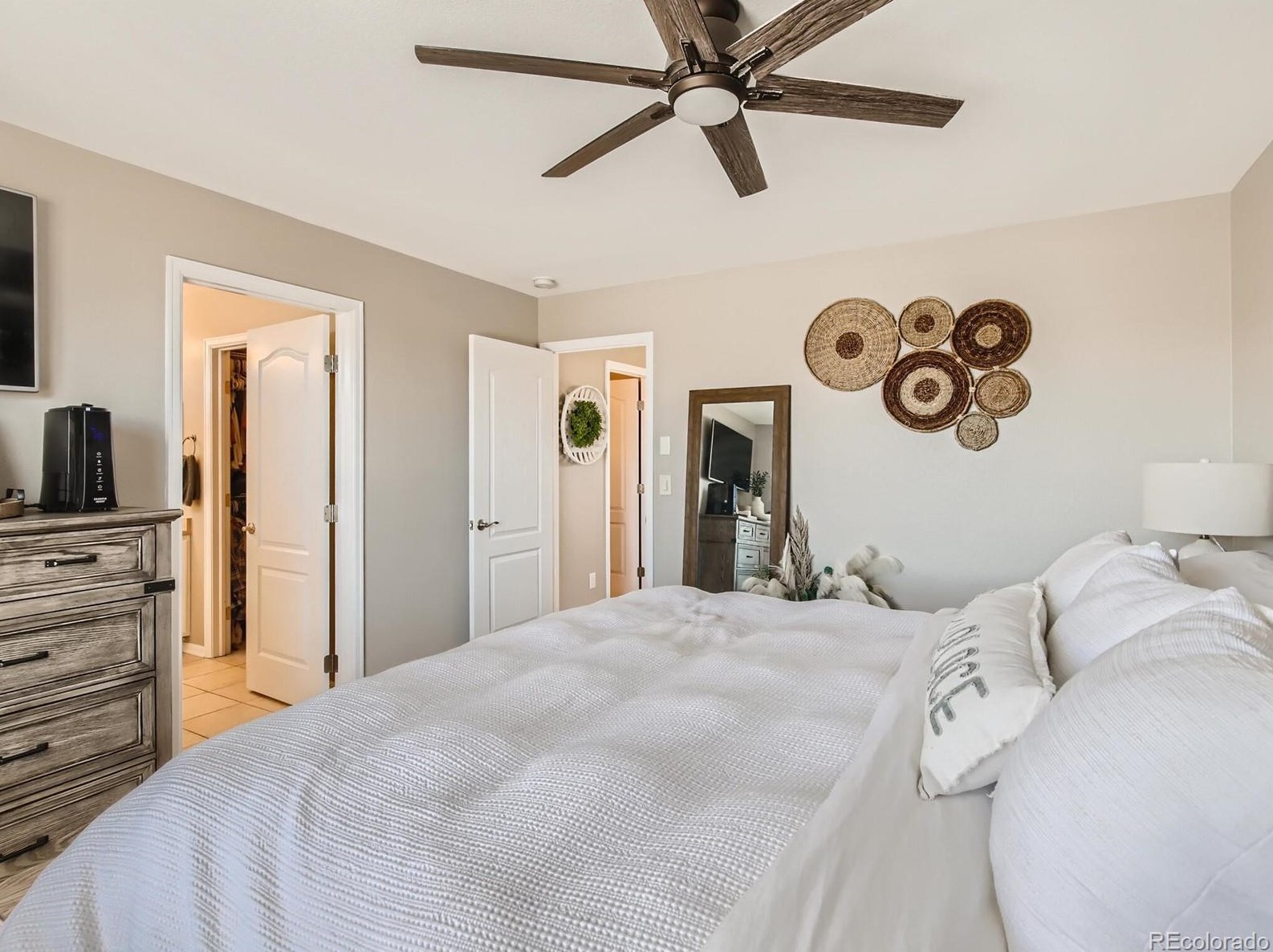 192 Peabody St, Castle Rock CO  80104-8812 exterior