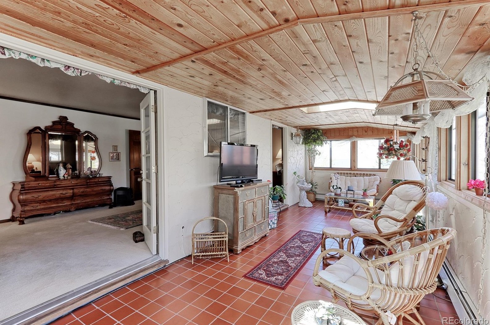 6927 Dudley Dr, Arvada CO  80004-1741 exterior