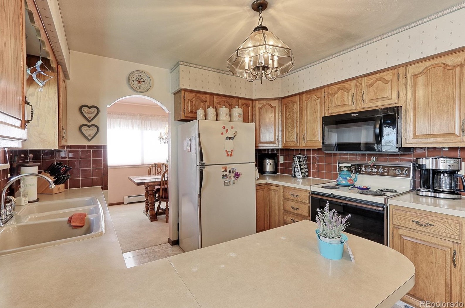 6927 Dudley Dr, Arvada CO  80004-1741 exterior