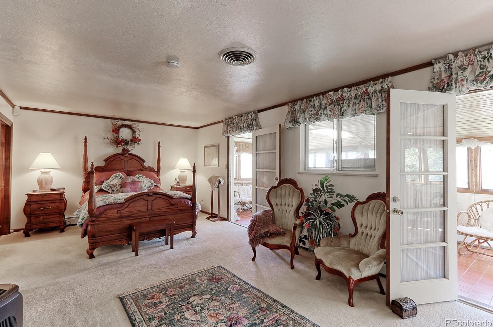 6927 Dudley Dr, Arvada CO  80004-1741 exterior