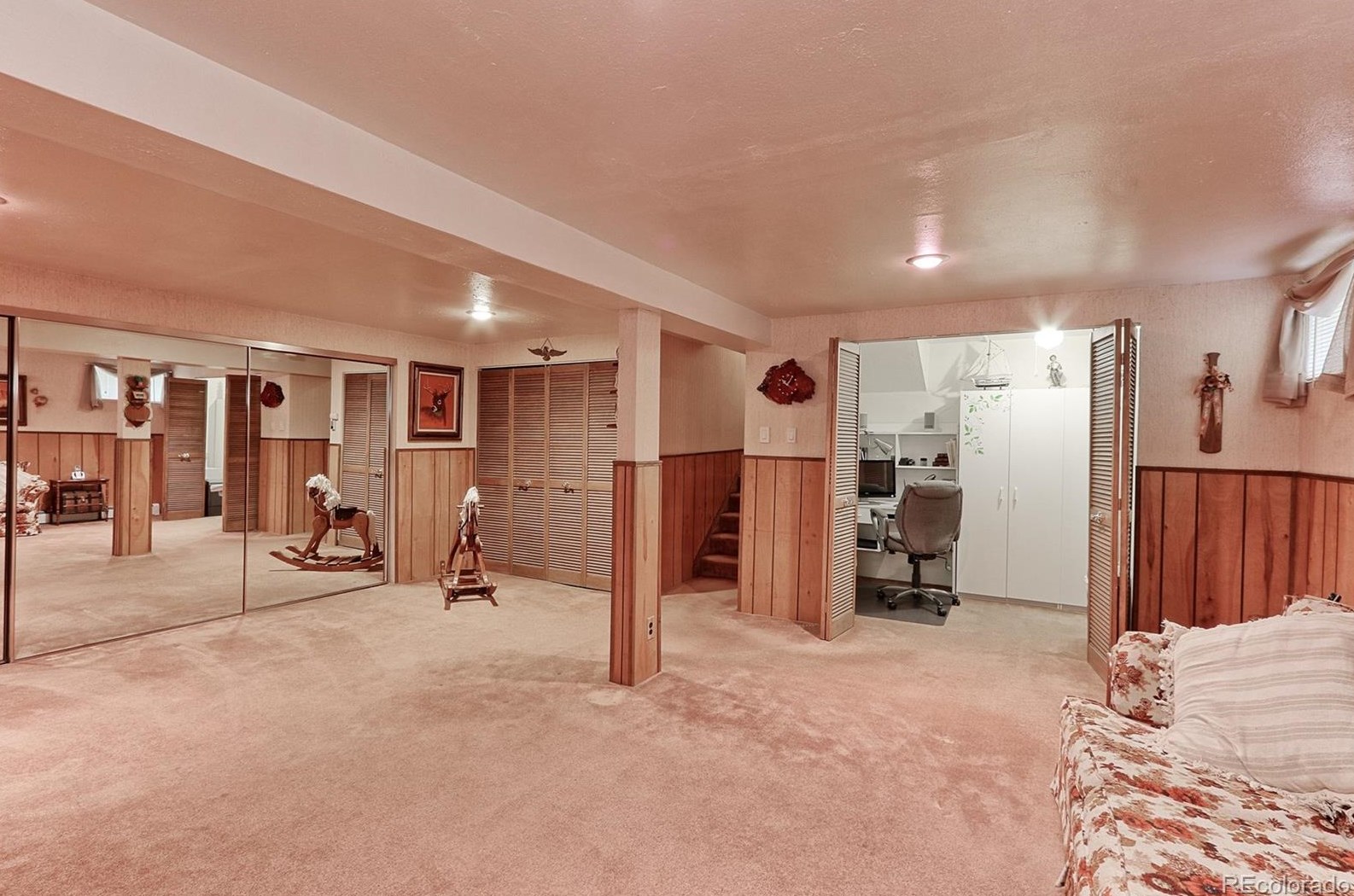 6927 Dudley Dr, Arvada CO  80004-1741 exterior