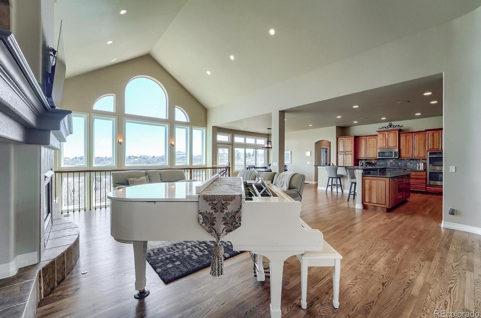 839 Diamond Ridge Cir, Castle Rock CO  80108-7812 exterior