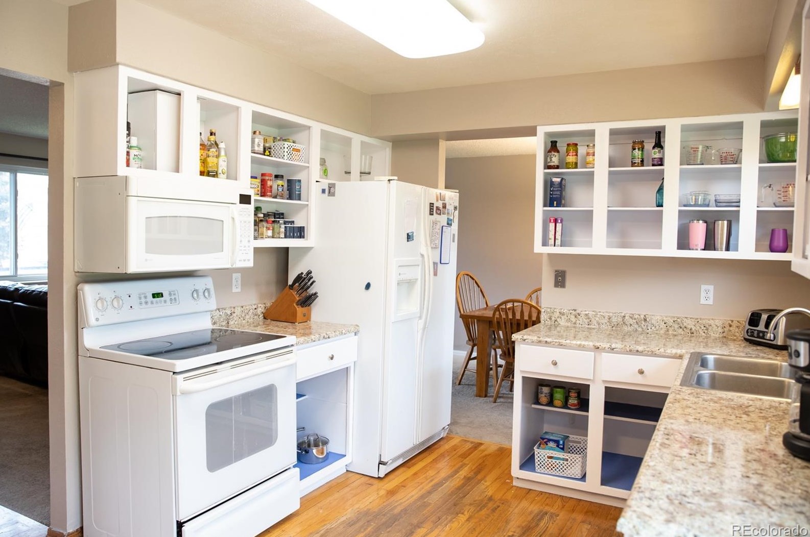 13413 72nd Dr, Arvada CO  80005-2802 exterior