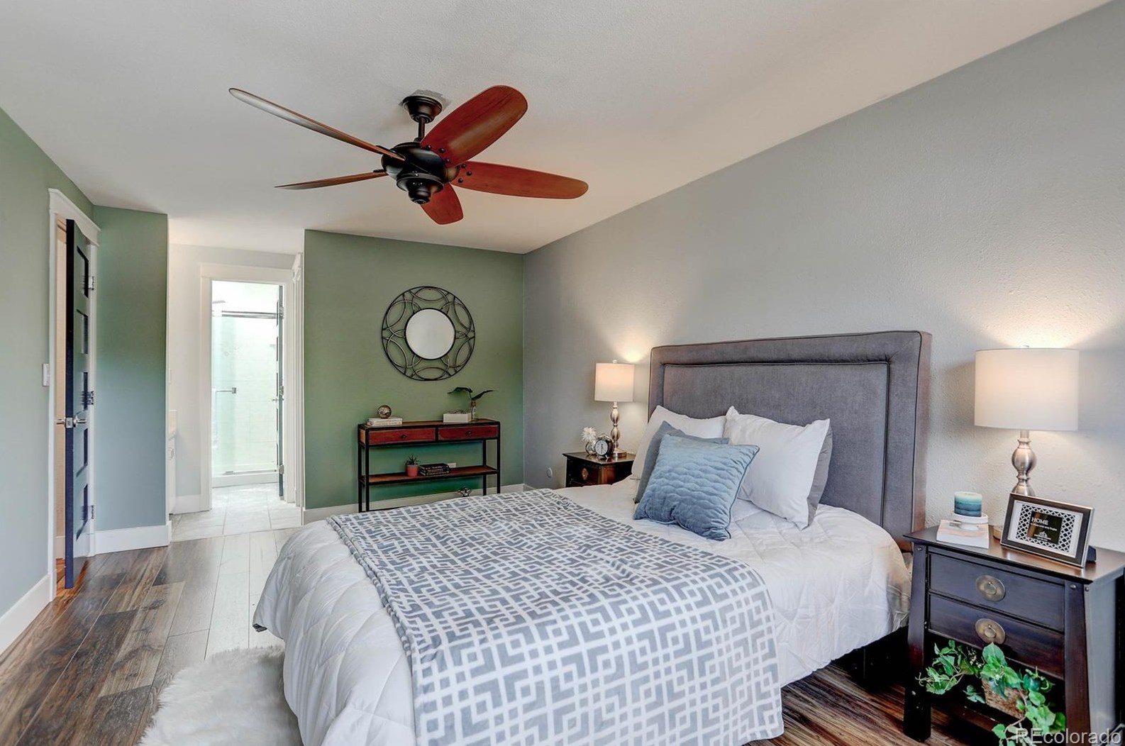 6834 Queen St, Arvada CO  80004-1370 exterior