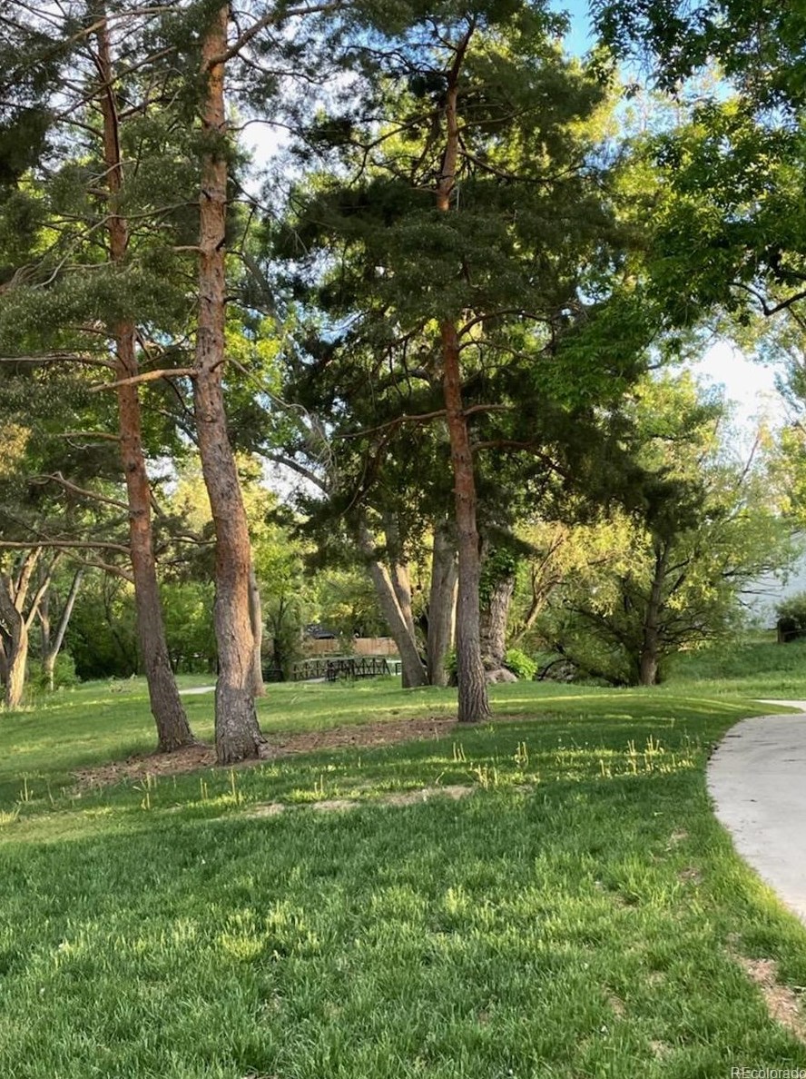 6834 Queen St, Arvada CO  80004-1370 exterior