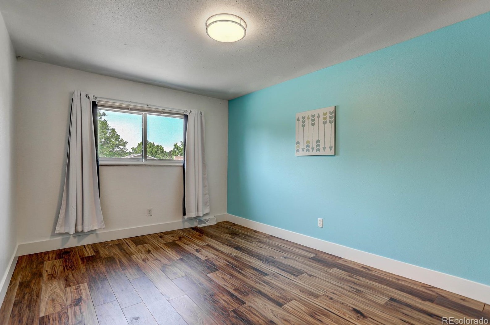 6834 Queen St, Arvada CO  80004-1370 exterior