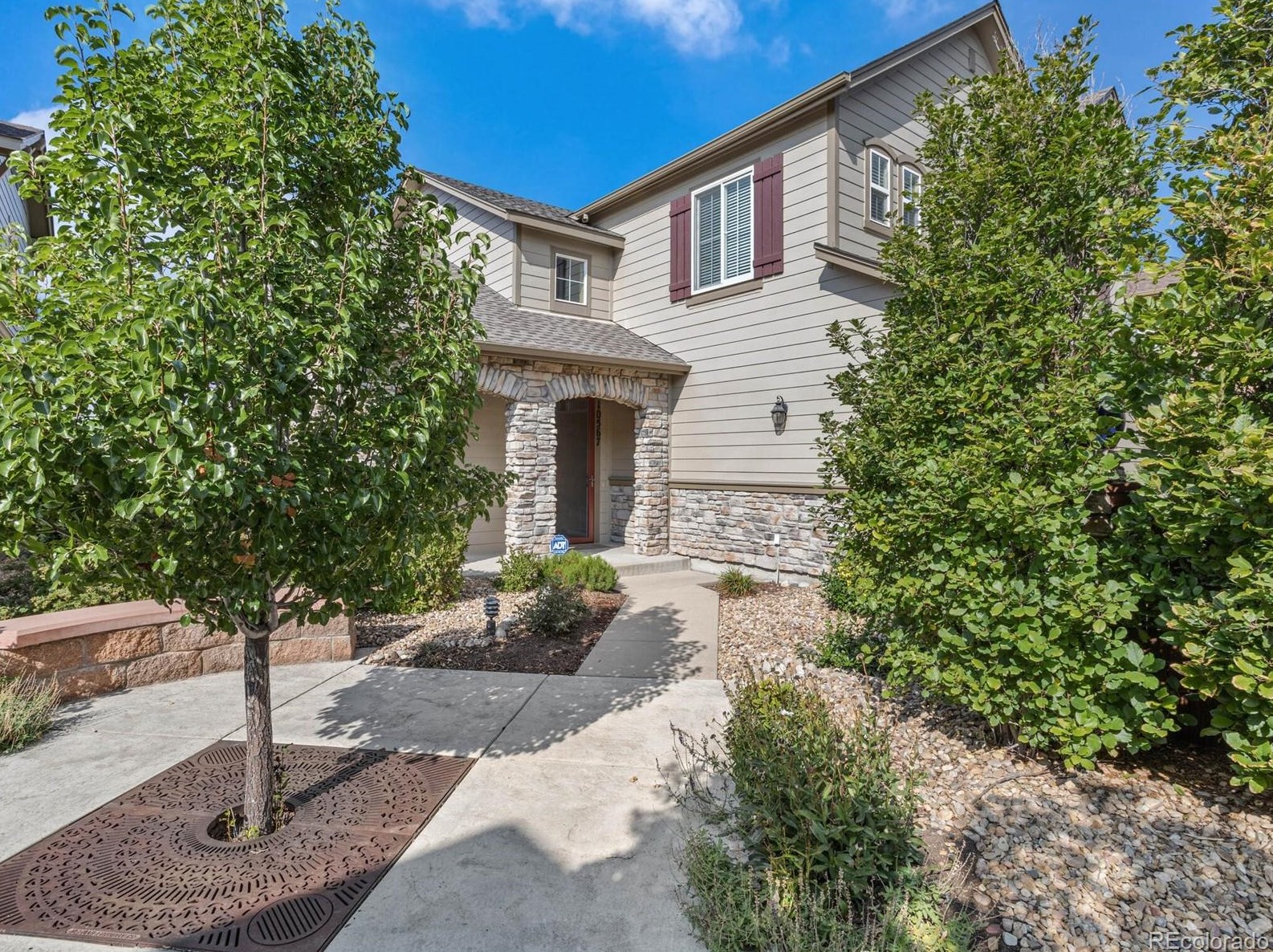 10567 Ashfield St, Littleton, CO 80126-8071