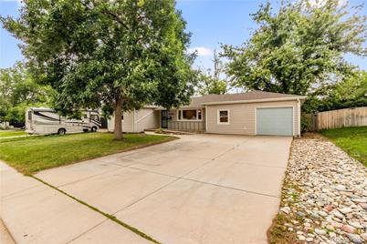 3338 W Belmont Avenue - Photo 1