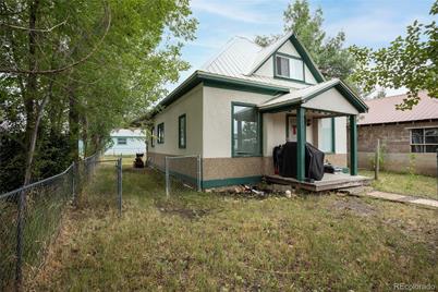 221 W Lincoln Avenue - Photo 1