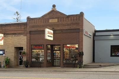 527 Main Street - Photo 1