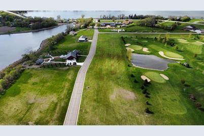 3021 Eastbay Ave, Balaton, MN 56115 - Photo 12