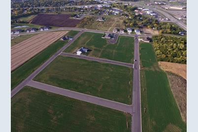 1616 Ellis Avenue, Marshall, MN 56258 - Photo 2