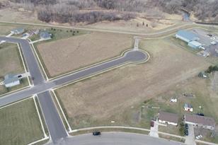 1011 Esther Ln, Marshall, MN 56258 - Photo 1