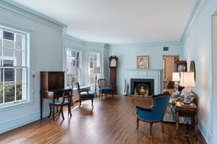 1900 Irving Ave S - Photo 6