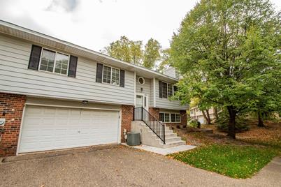 439 Dorland Road S - Photo 1