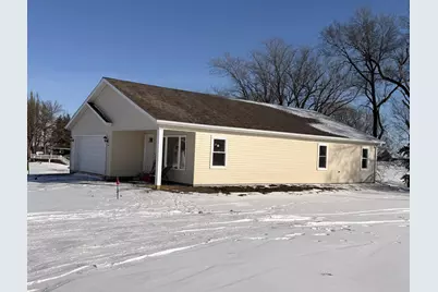 1955 Bud Road, Windom, MN 56101 - Photo 2