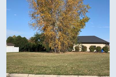 2166 NE Maple Leaf Lane, Owatonna, MN 55060 - Photo 1