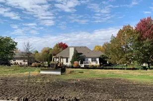 2176 NE Maple Leaf Ln, Owatonna, MN 55060 - Photo 1