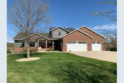 237 Cottonwood Cove - Photo 1