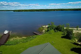1526 Flag Is, Angle Inlet, MN 56711 - Photo 12