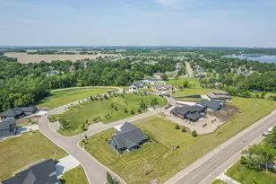 111 Altavista Dr, Detroit Lakes, MN 56501 - Photo 1