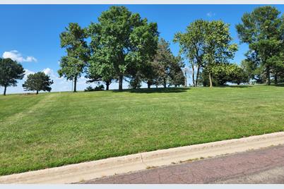 1307 Northridge Drive, Lakefield, MN 56150 - Photo 4