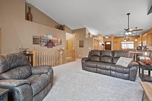 1086 Beaver Creek Pkwy - Photo 8
