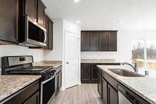 1023 White Tail Ln, Montrose, MN 55363 - Photo 12