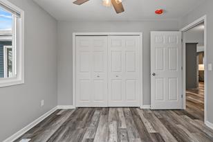 1677 Shore Dr - Photo 10