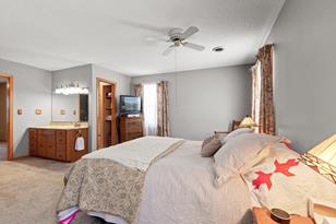 11212 W River Rd - Photo 24