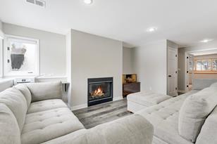 240 Iris St - Photo 8