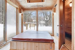 240 Iris St - Photo 14