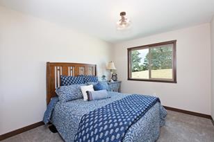 8885 Parkview Cir - Photo 20