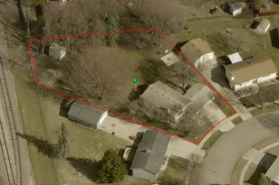 411 17 1/2 St, Rochester, MN 55904-5420