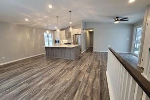 411 17 1/2 Street SE - Photo 12