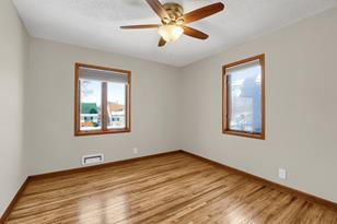 5138 Sheridan Ave N - Photo 6