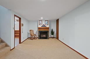 8943 Logan Ave S - Photo 16