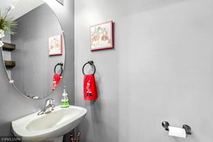 1576 Countryside Dr - Photo 8