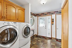 24079 Pine View Rd - Photo 4