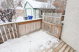 1643 Dunlap St N - Photo 10